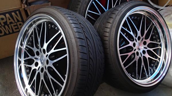 各メーカーのアルミホイールを扱っておりま