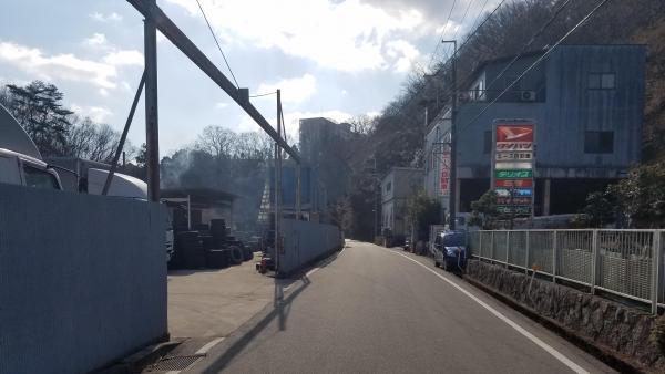 石道温泉から来れば到着画面です。