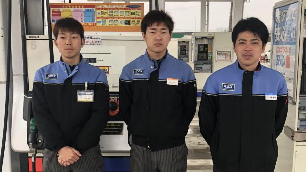 スタッフ