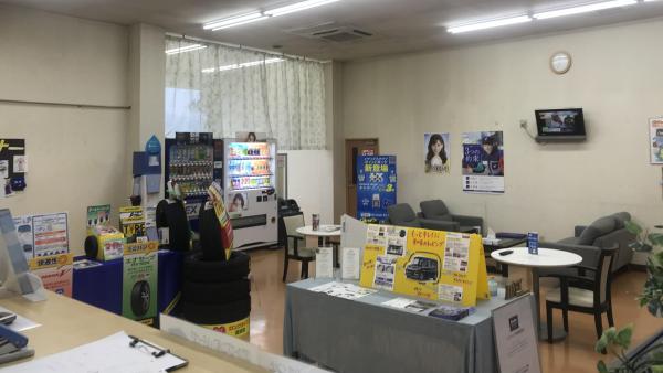 店内・待合室 