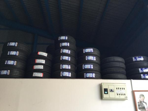 おいなりモータース株式会社【福岡県古賀市】 - タイヤ交換・取付