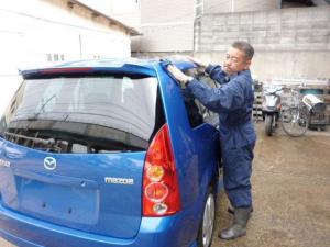 展示車の基本は定期的な洗車です