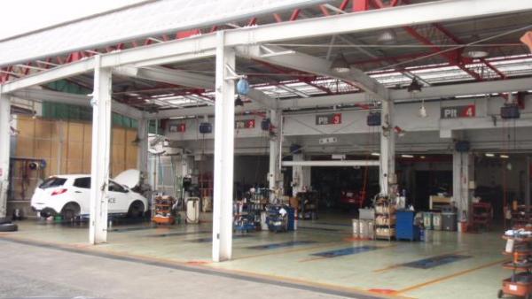サービス工場