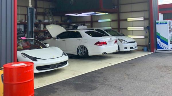 自社整備工場
