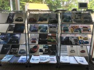 各メーカー新車・中古車販売お任せください