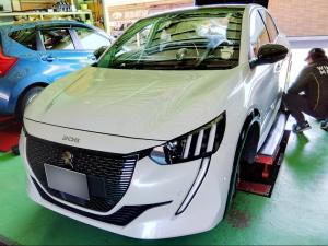 輸入車や大型車両のお客様から好評です