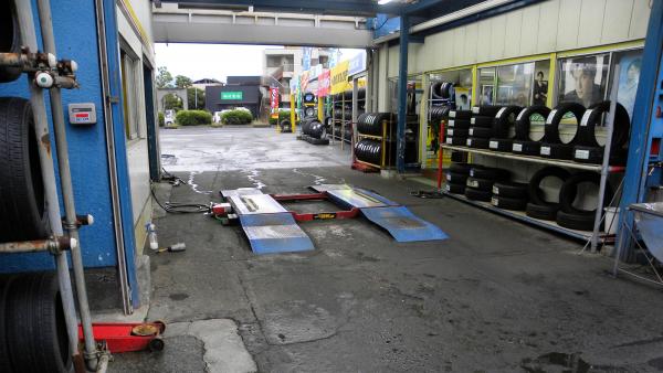 作業場(裏口から)