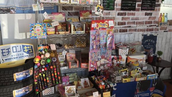 駄菓子販売中！