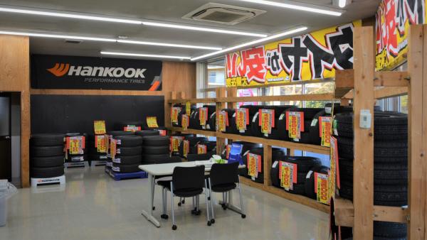 店舗内待合風景