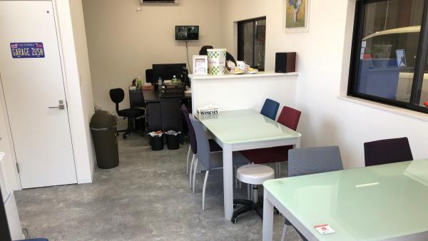 店舗内観