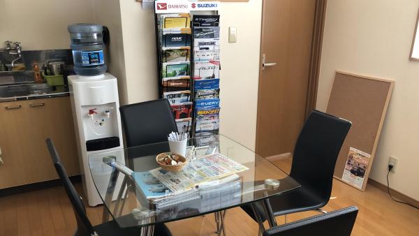 店舗内二階