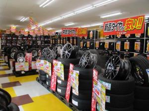 新品・国産アウトレットタイヤがお買い得！