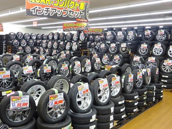 黒 桜古典 タイヤホイールセット - 通販 - ssciindia.com