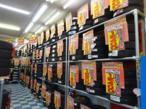お買い得！新品国産アウトレットタイヤ！！