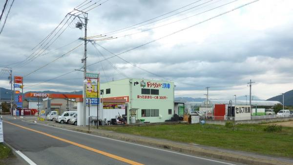 コイン洗車場（ドライブスルー,スプレー）