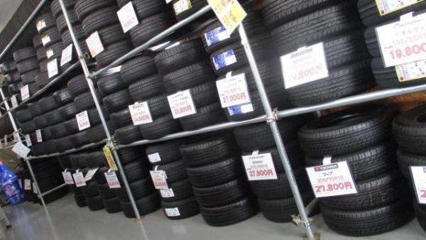 中古タイヤもお任せ下さい！