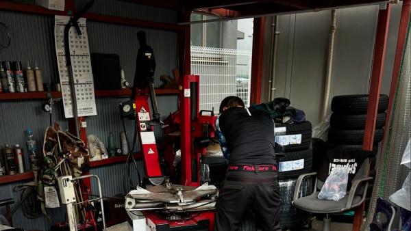 乗用車作業スペース