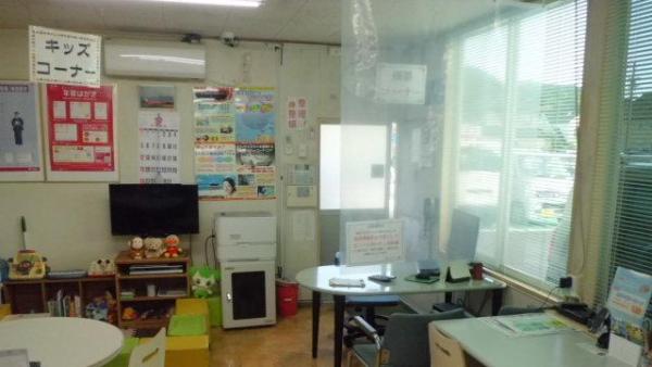 店舗内