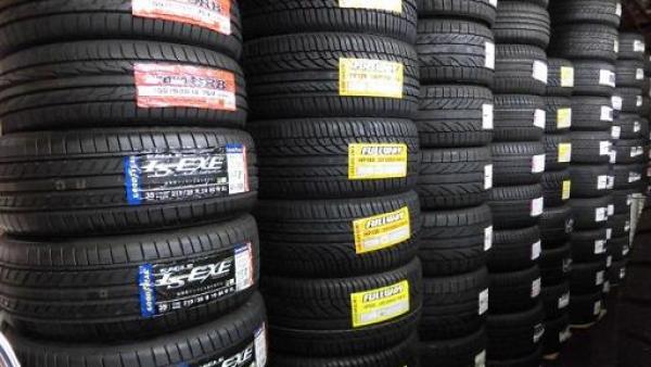 新品・中古タイヤの販売もお任せ下さい！