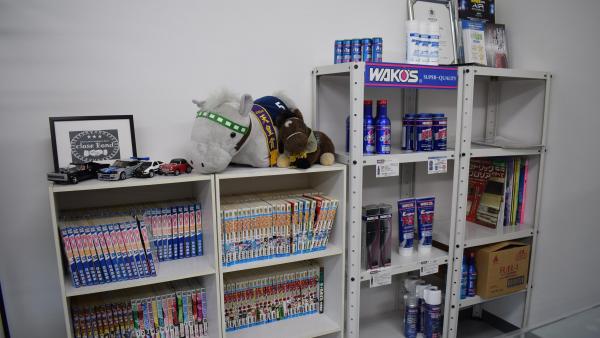 ケミカル商品やカーメンテ用品も取り扱っております。