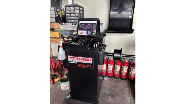 　ホイールバランサー