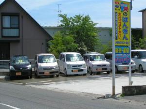 車の事ならお任せ下さい