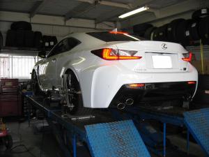 レクサスRC-F　アライメント調整。