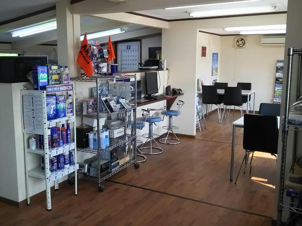 有限会社ドリームオートガレージ タイヤ交換 取付 販売店 タイヤピット