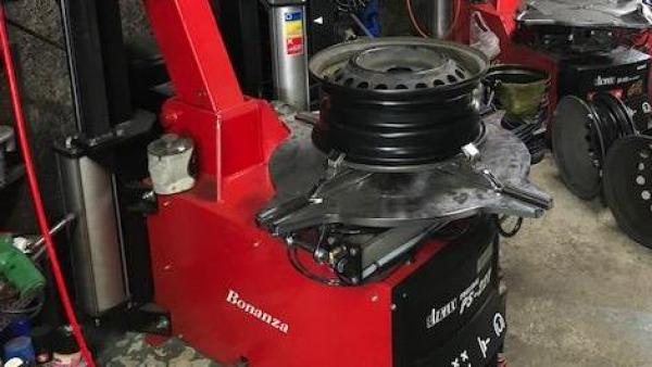 専門店ならではの最新機材