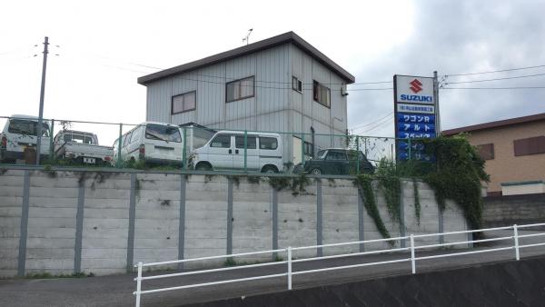道路からの一枚