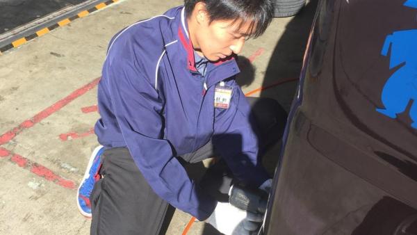 スタッフが責任を持って作業致します！