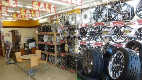 新品・中古のホイールの在庫多数！