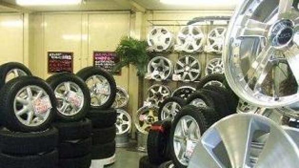 中古タイヤ＆ホイール販売中