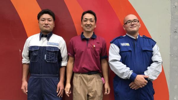 スタッフ
