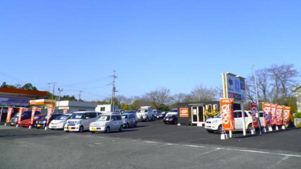 中古車展示場