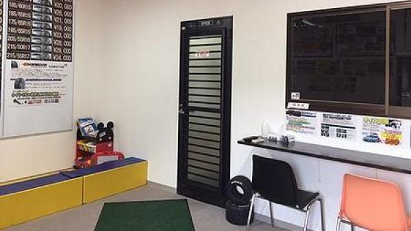 小さいキッズコーナーもございます