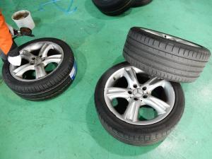 225/45R17　ベンツＥクラス