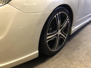 225/40R18 プリウス