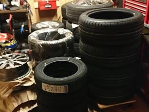 一般軽自動車から欧州スポーツカーまで
