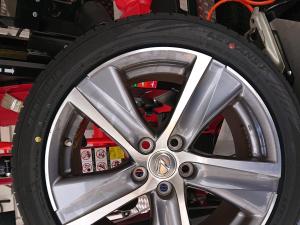 レクサスGS 235/45R18 