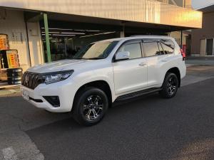 新車プラドにタイヤ・ホイールセットを取付
