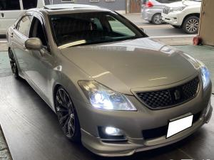 TOYOTA　クラウンタイヤ交換