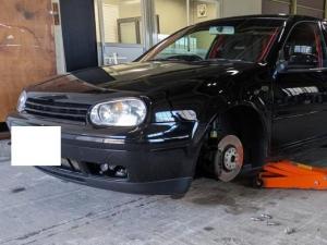 VW フォルクスワーゲン ゴルフ GTI 新品タイヤ 持込 組替作業 低扁平 18インチ