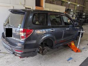 SUBARU　フォレスター　新品タイヤ 直送　組替作業　17インチ