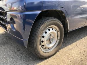 軽自動車　エブリィタイヤ交換