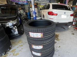 ★ BMW 525i タイヤ交換 ★