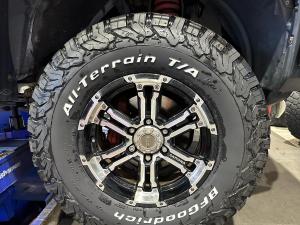 ✩FJクルーザー　グッドリッチ　タイヤ交換✩