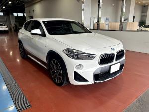 BMW　X2タイヤ交換ご入庫