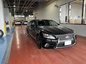 LEXUS　LS タイヤ交換ご入庫