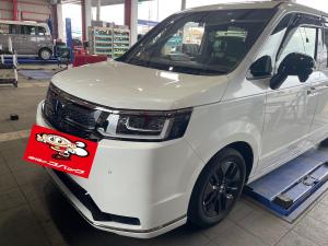 ステップワゴン　タイヤ交換